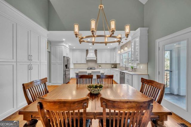 5640 Overlook Bluff, Johns Creek, GA 30097