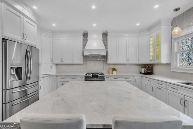 5640 Overlook Bluff, Johns Creek, GA 30097