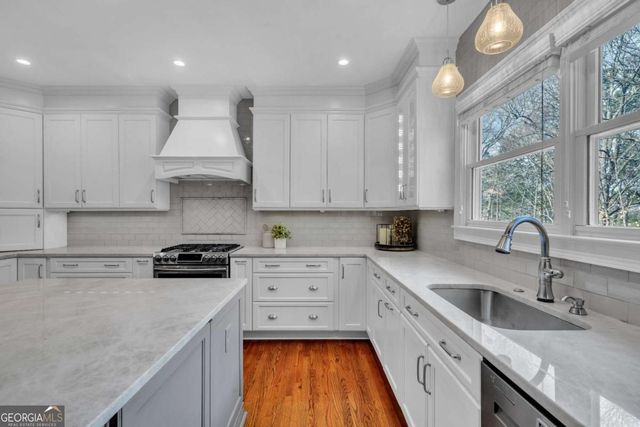 5640 Overlook Bluff, Johns Creek, GA 30097