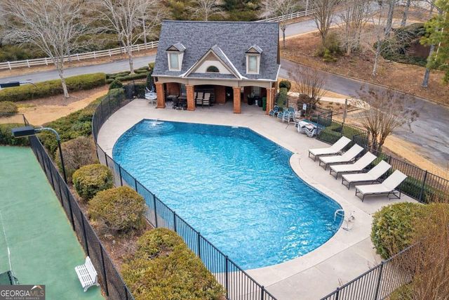 5640 Overlook Bluff, Johns Creek, GA 30097