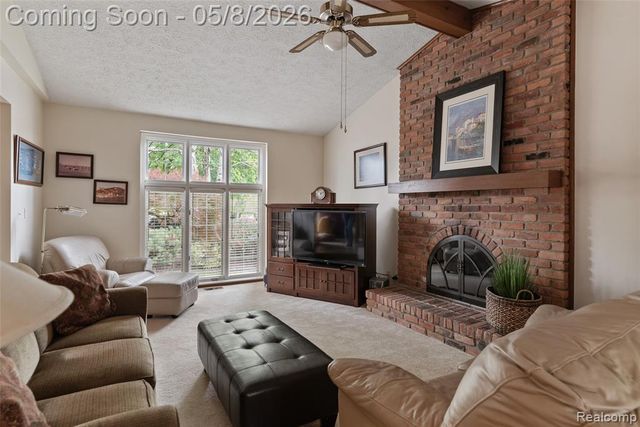 20125 Myron Drive, Livonia, MI 48152
