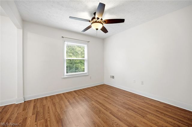 6515 Fir Avenue, Cleveland, OH 44102