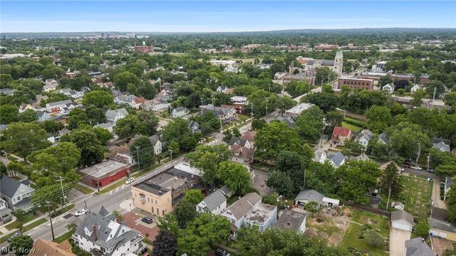 6515 Fir Avenue, Cleveland, OH 44102