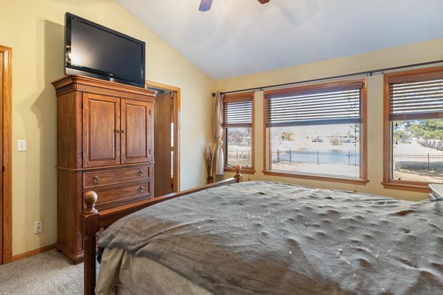 10402 W Westport St, Wichita, KS 67212