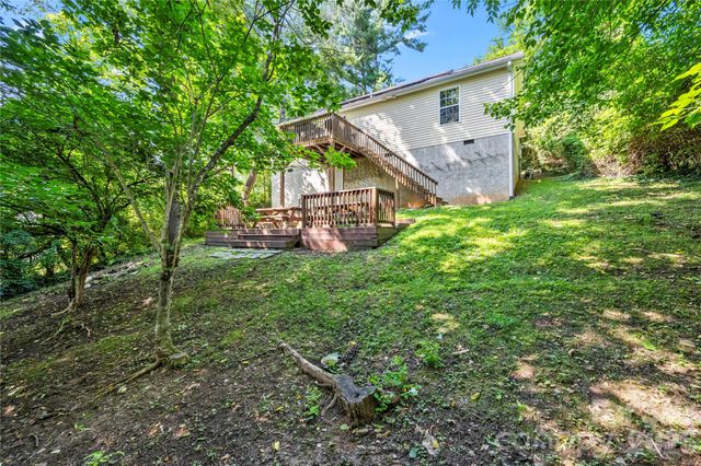 11 W Raleigh Road, Asheville, NC 28803