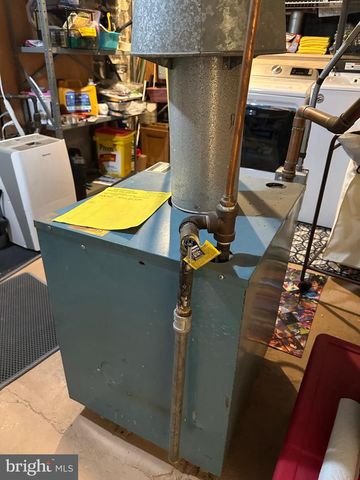 62 E HIGH ST, Elizabethtown, PA 17022