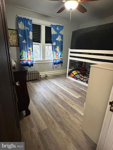 62 E HIGH ST, Elizabethtown, PA 17022