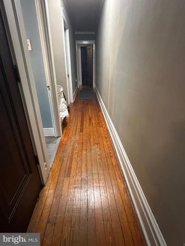 62 E HIGH ST, Elizabethtown, PA 17022