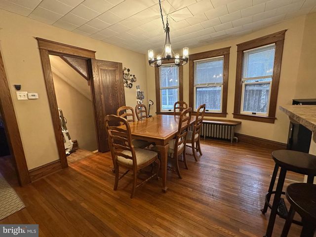 62 E HIGH ST, Elizabethtown, PA 17022