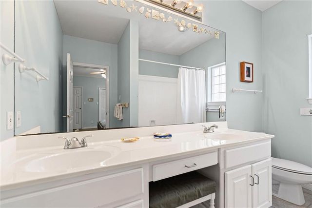 1701 Bienville Boulevard 201, Dauphin Island, AL 36528