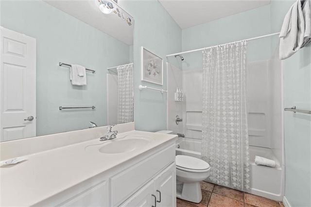 1701 Bienville Boulevard 201, Dauphin Island, AL 36528