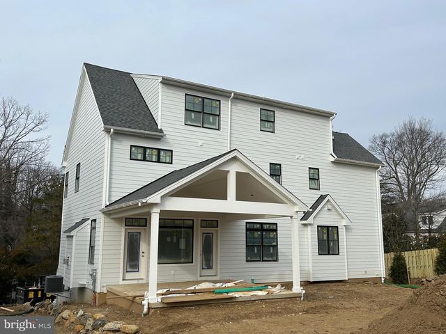 605 CENTENNIAL AVE, Media, PA 19063