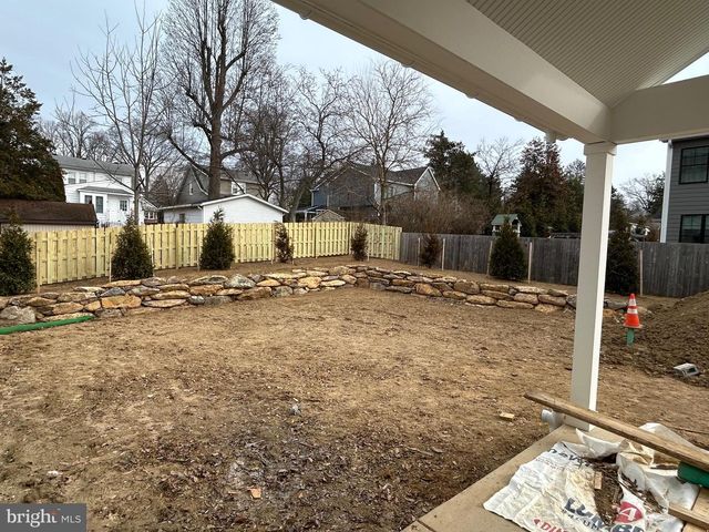 605 CENTENNIAL AVE, Media, PA 19063