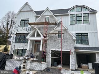 605 CENTENNIAL AVE, Media, PA 19063