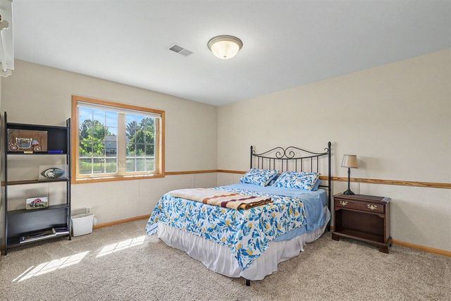 6758 Windflower Way, Muskegon, MI 49444