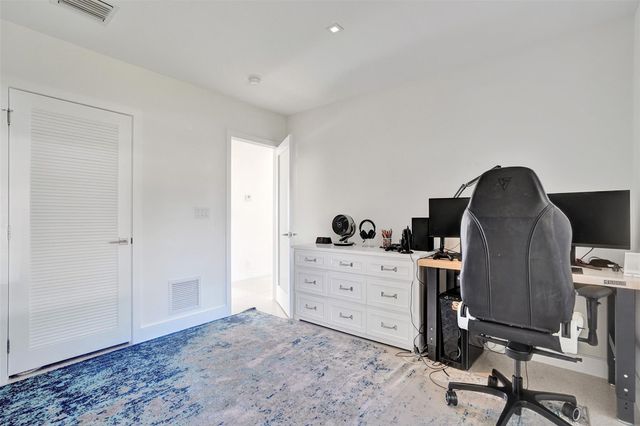 2514 Yacht Club Blvd, Fort Lauderdale, FL 33304