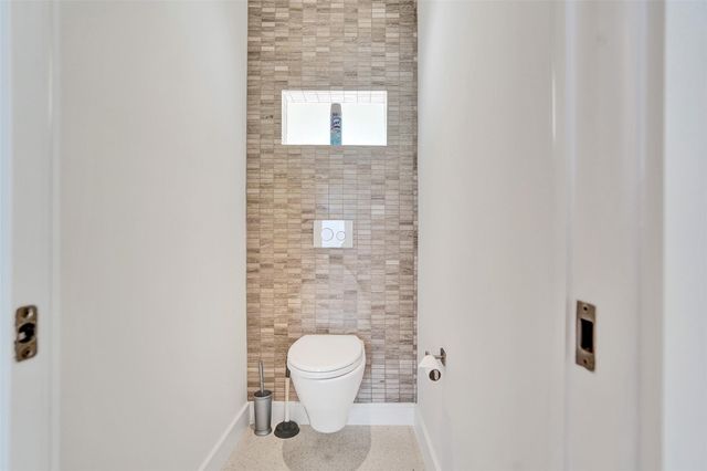 2514 Yacht Club Blvd, Fort Lauderdale, FL 33304