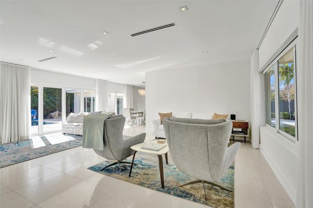 2514 Yacht Club Blvd, Fort Lauderdale, FL 33304