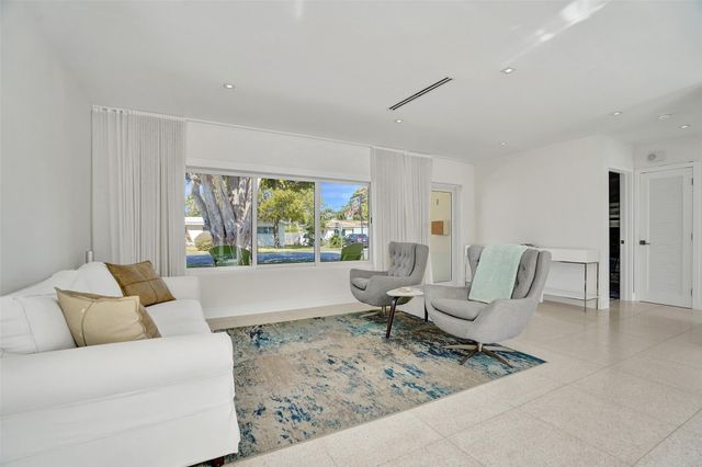 2514 Yacht Club Blvd, Fort Lauderdale, FL 33304