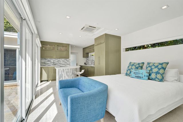 2514 Yacht Club Blvd, Fort Lauderdale, FL 33304