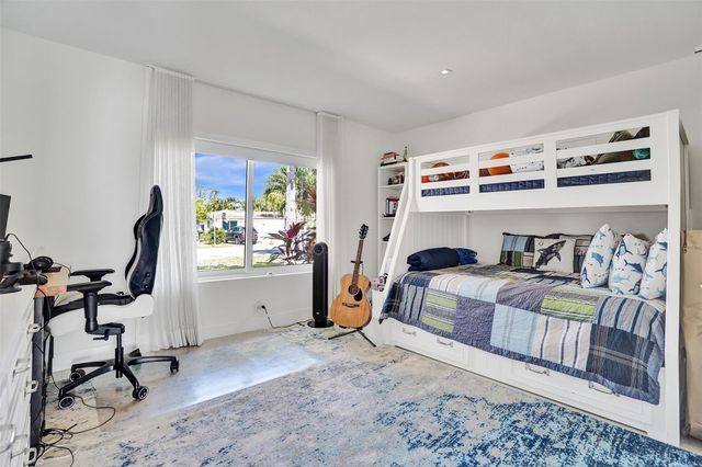 2514 Yacht Club Blvd, Fort Lauderdale, FL 33304