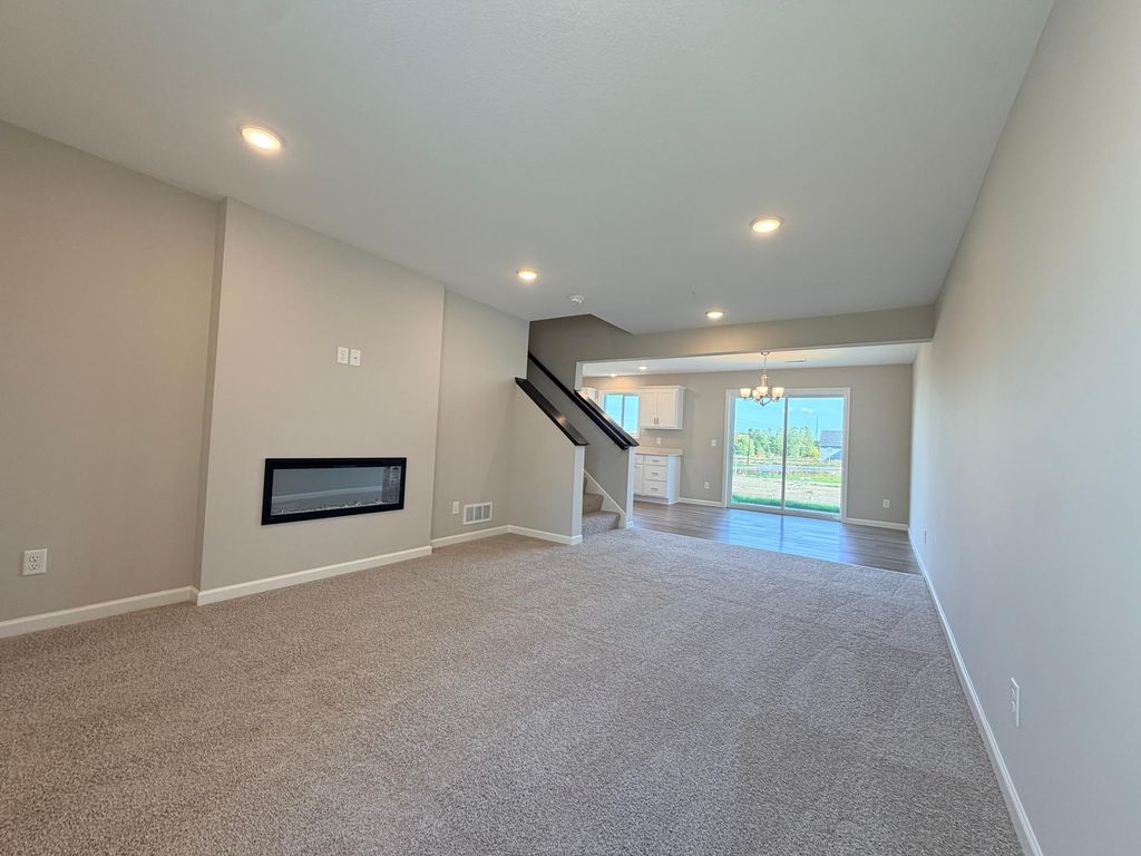 8824 Riverstone Avenue NE, Monticello, MN 55362 — photo 4
