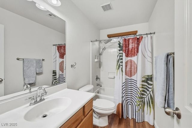 5690 Sentry Palm Court, Las Vegas, NV 89122