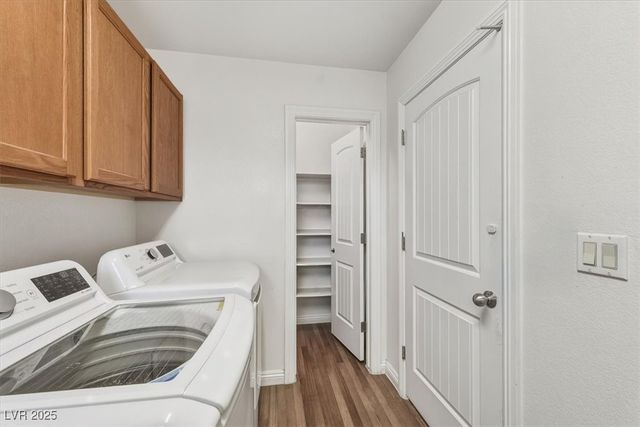 5690 Sentry Palm Court, Las Vegas, NV 89122