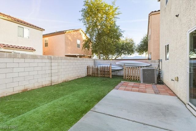 5690 Sentry Palm Court, Las Vegas, NV 89122