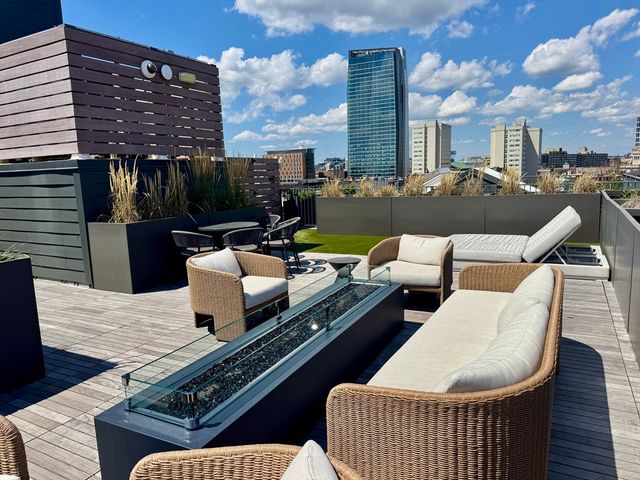 566 Columbus Ave 406, Boston, MA 02118