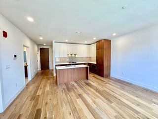 566 Columbus Ave 406, Boston, MA 02118