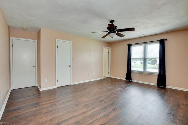 900 Raton CT, Virginia Beach, VA 23454