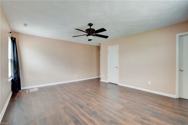 900 Raton CT, Virginia Beach, VA 23454
