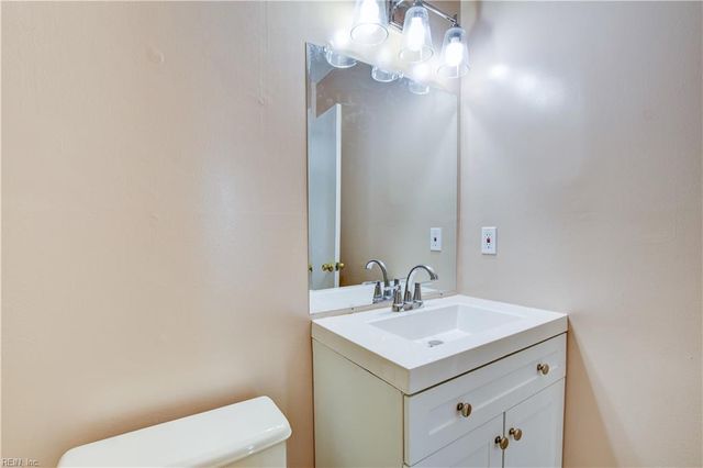 900 Raton CT, Virginia Beach, VA 23454