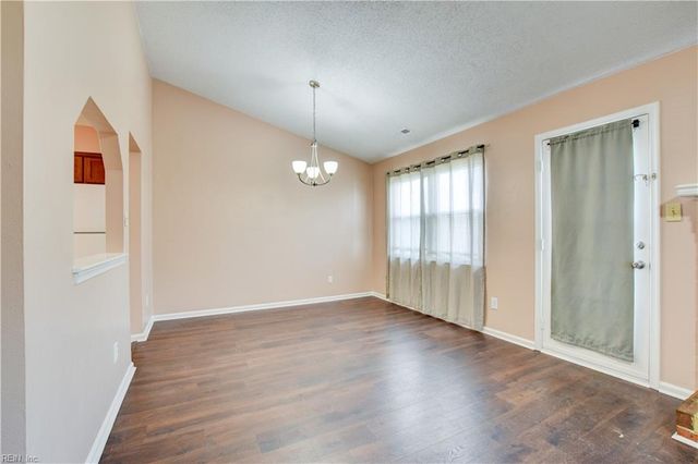 900 Raton CT, Virginia Beach, VA 23454