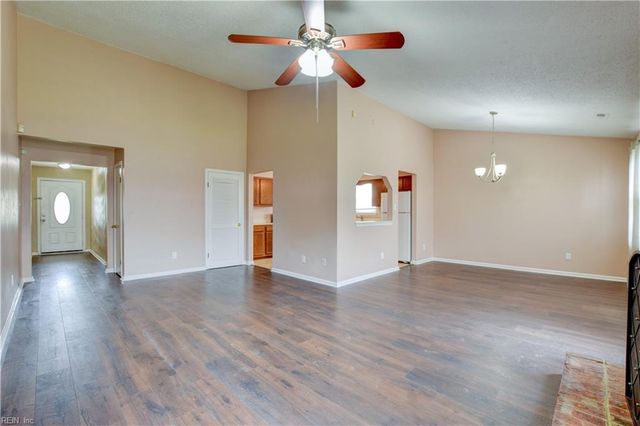900 Raton CT, Virginia Beach, VA 23454