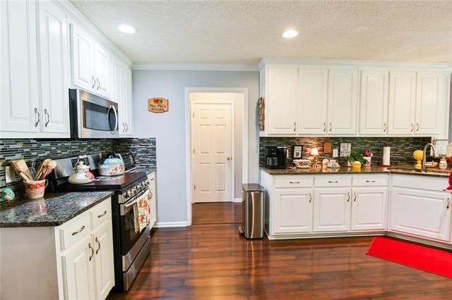 385 Glynnshire Court, Covington, GA 30016
