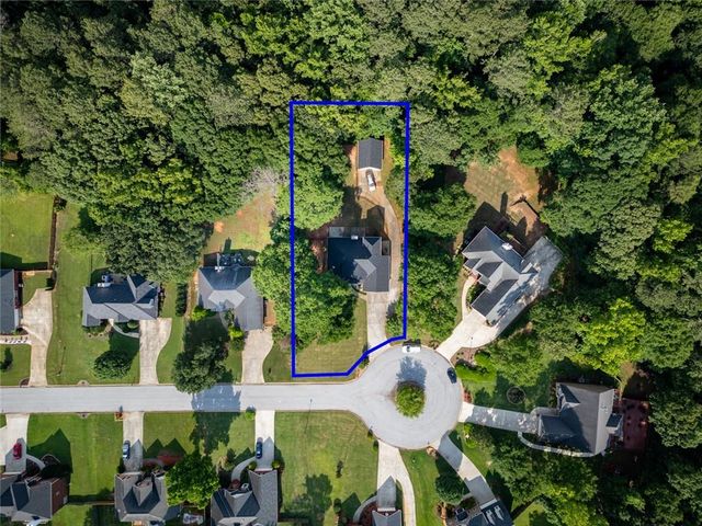 385 Glynnshire Court, Covington, GA 30016
