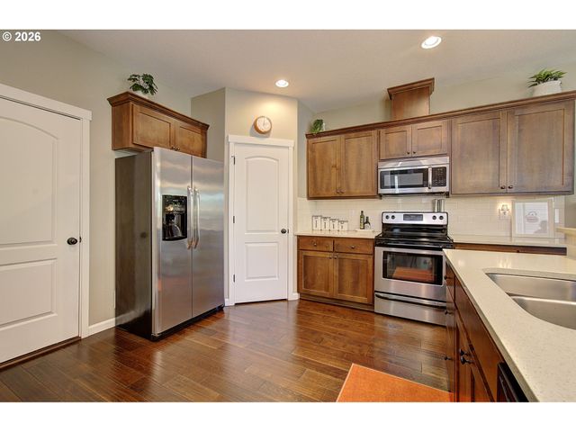 13012 Ne 28TH Way, Vancouver, WA 98684