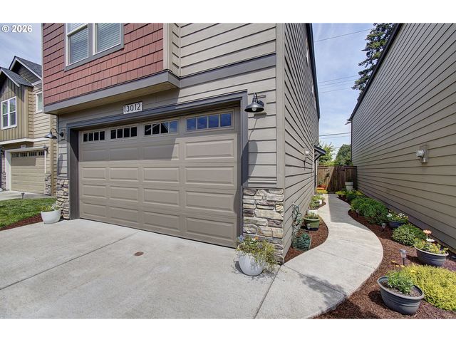 13012 Ne 28TH Way, Vancouver, WA 98684