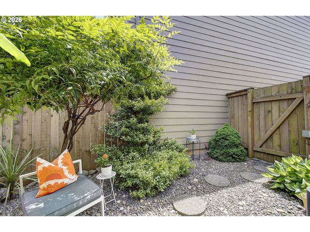13012 Ne 28TH Way, Vancouver, WA 98684