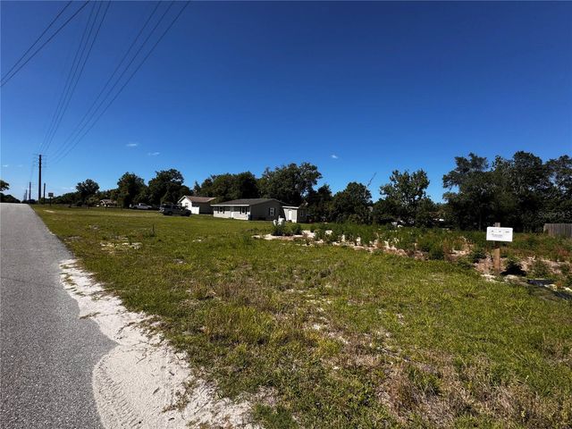 250 WILLIAMS AVENUE, Orange City, FL 32763