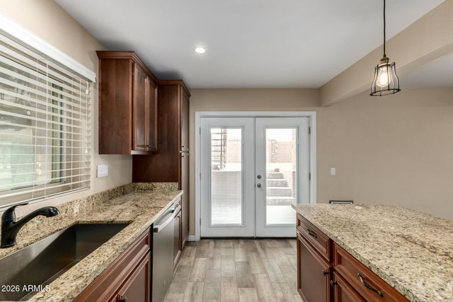 7619 W SURREY Avenue, Peoria, AZ 85381