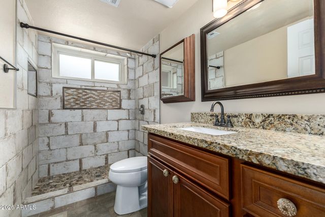 7619 W SURREY Avenue, Peoria, AZ 85381