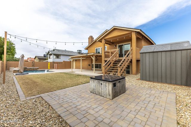 7619 W SURREY Avenue, Peoria, AZ 85381