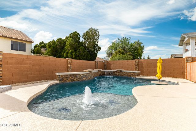 7619 W SURREY Avenue, Peoria, AZ 85381