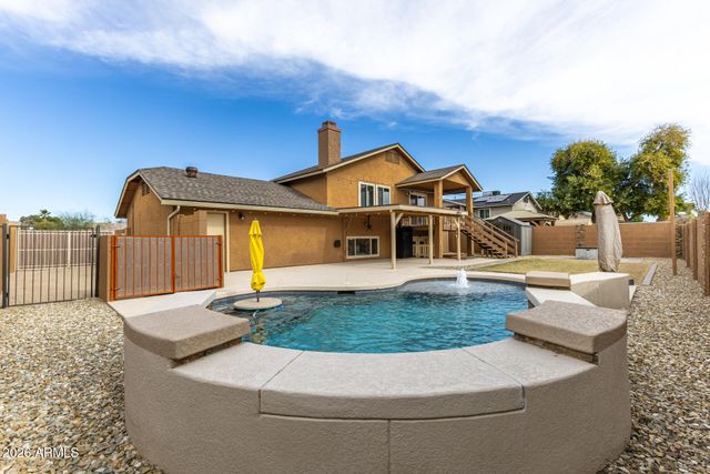 7619 W SURREY Avenue, Peoria, AZ 85381