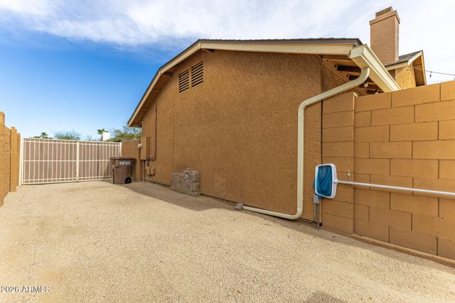 7619 W SURREY Avenue, Peoria, AZ 85381