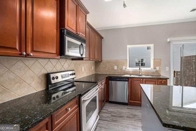 1184 Liberty Parkway NW, Atlanta, GA 30318