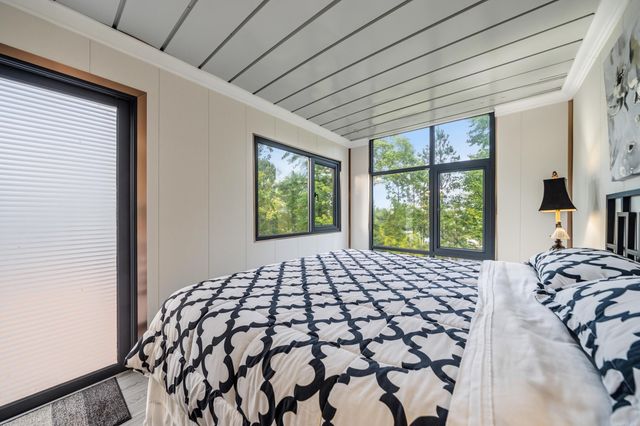124 Waterfall Court, Hot Springs National Park, AR 71913